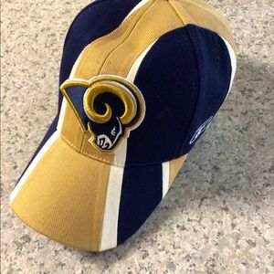 NFL Hat, St. Louis Rams, Never worn